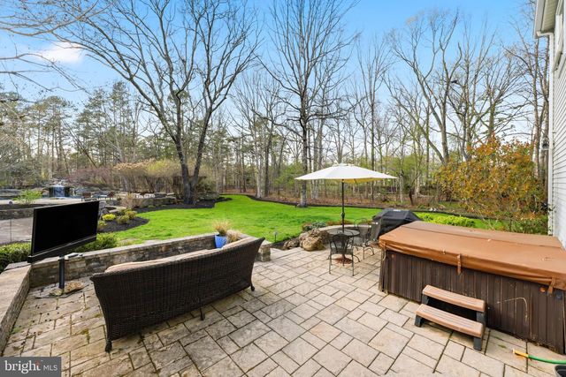 6 BRECKENRIDGE DR, Shamong, NJ 08088