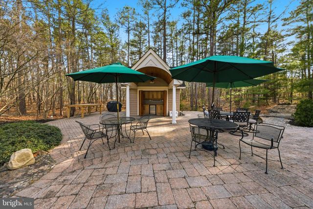 6 BRECKENRIDGE DR, Shamong, NJ 08088