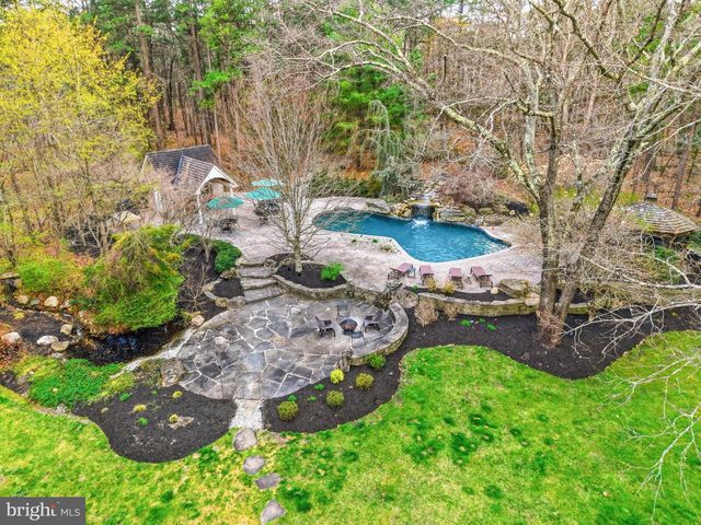 6 BRECKENRIDGE DR, Shamong, NJ 08088