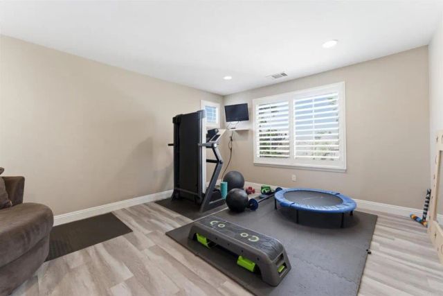 8540 Galway Pl, San Diego, CA 92129