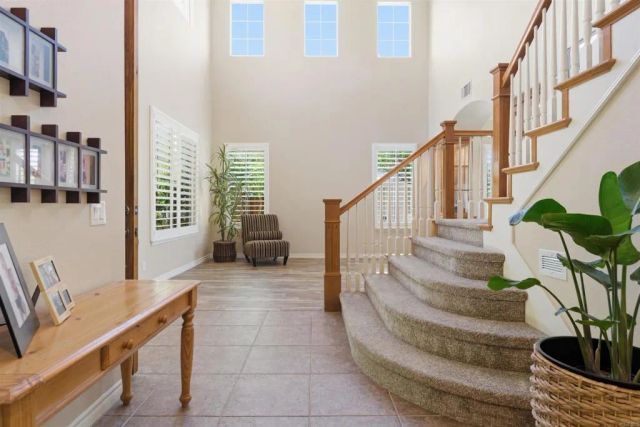 8540 Galway Pl, San Diego, CA 92129