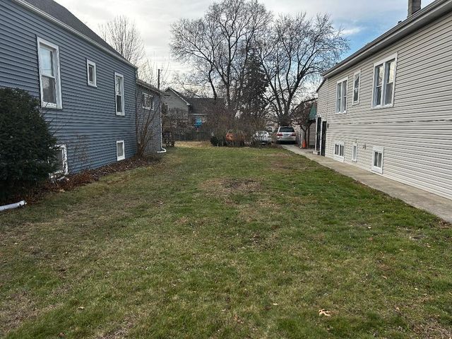 4032 East Avenue, Stickney, IL 60402