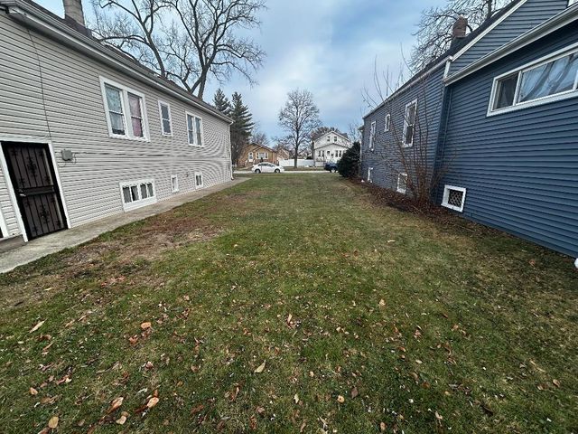 4032 East Avenue, Stickney, IL 60402
