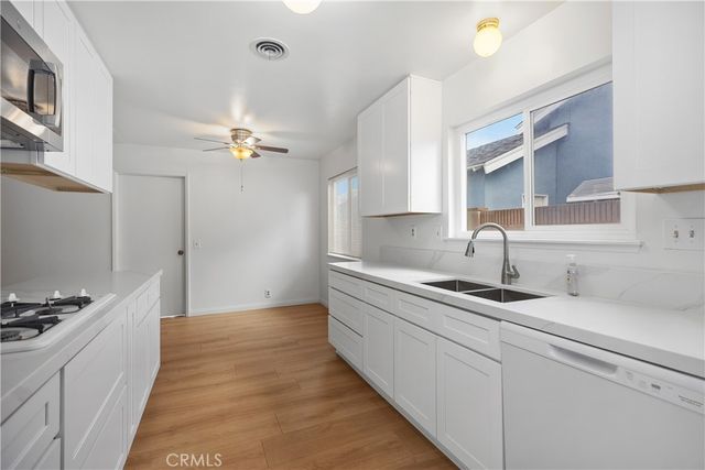 10276 Falcon, Fountain Valley, CA 92708