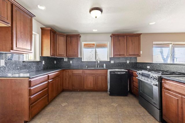 10761 Texas Hill Rd, Dobbins, CA 95935