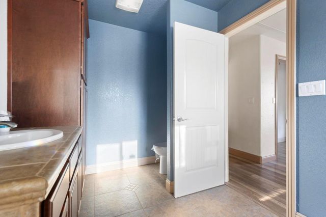 10761 Texas Hill Rd, Dobbins, CA 95935