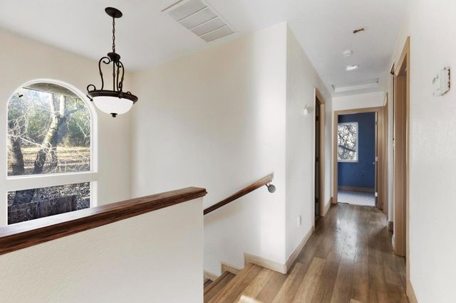 10761 Texas Hill Rd, Dobbins, CA 95935