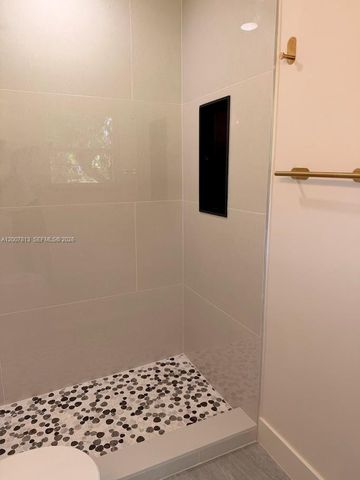 809 NW 12th Ave, Fort Lauderdale, FL 33311