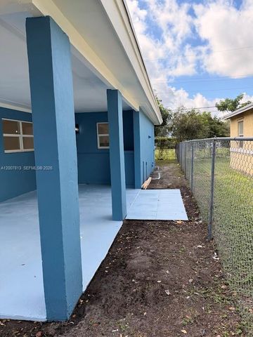 809 NW 12th Ave, Fort Lauderdale, FL 33311