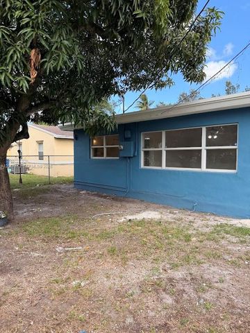 809 NW 12th Ave, Fort Lauderdale, FL 33311