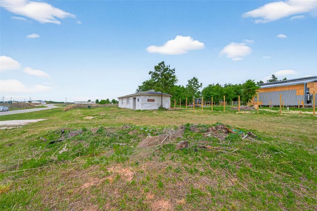 159 Road 5814, Cleveland, TX 77327