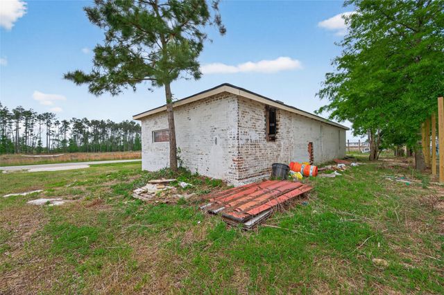 159 Road 5814, Cleveland, TX 77327