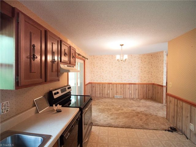 181 Layell Road, Elkin, NC 28621