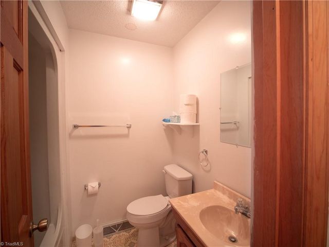 181 Layell Road, Elkin, NC 28621