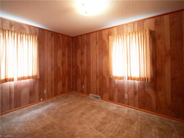 181 Layell Road, Elkin, NC 28621