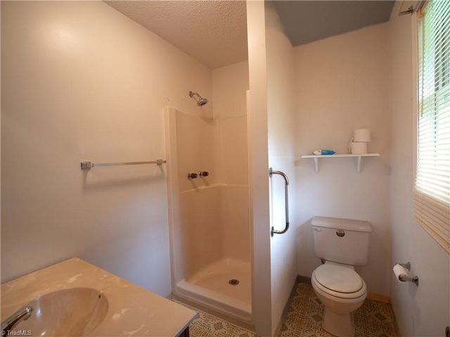 181 Layell Road, Elkin, NC 28621