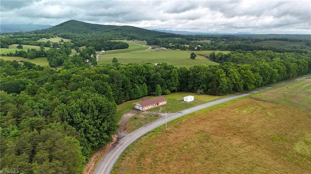 181 Layell Road, Elkin, NC 28621