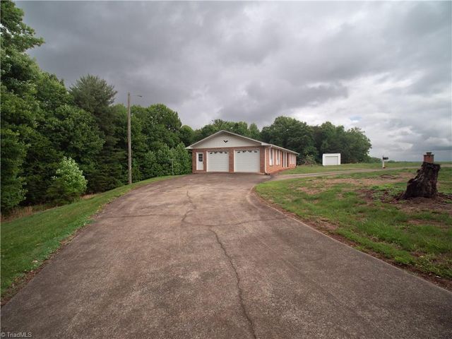 181 Layell Road, Elkin, NC 28621
