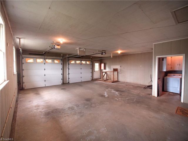 181 Layell Road, Elkin, NC 28621