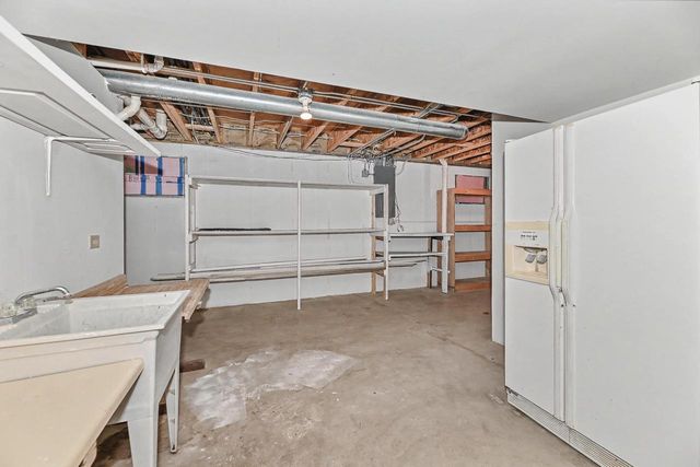 22501 88th STREET, Salem, WI 53168