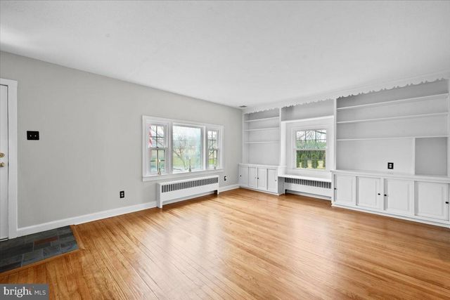 3349 BRODHEAD RD, Bethlehem, PA 18020