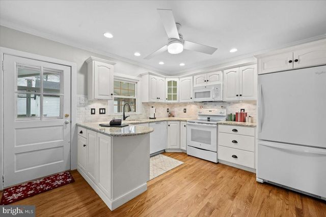 3349 BRODHEAD RD, Bethlehem, PA 18020