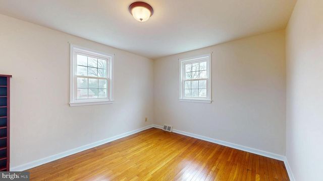 302 IVYWOOD AVE, Haddonfield, NJ 08033