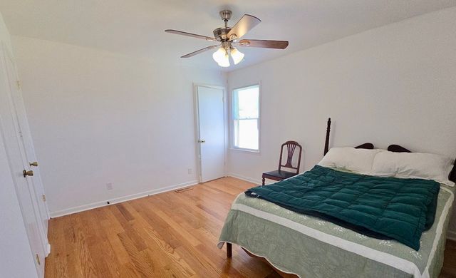 1205 Beverly Dr, Pulaski, TN 38478