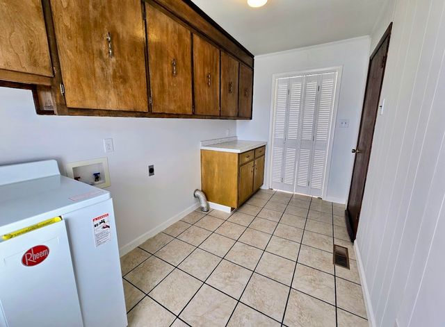 1205 Beverly Dr, Pulaski, TN 38478