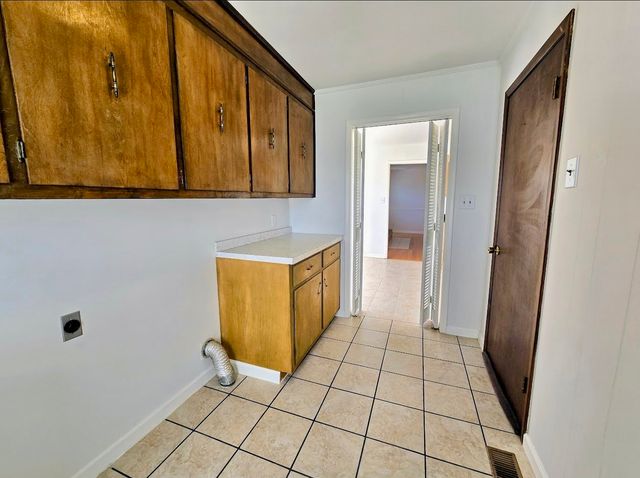 1205 Beverly Dr, Pulaski, TN 38478