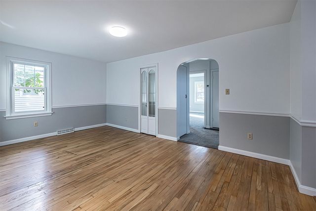 3708 IROQUOIS Avenue, Lawrence Park, PA 16511