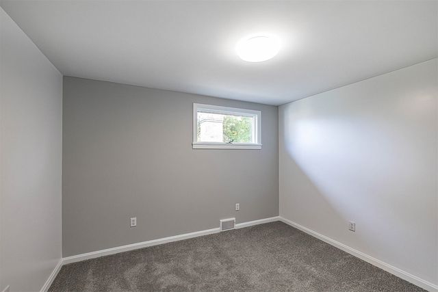 3708 IROQUOIS Avenue, Lawrence Park, PA 16511