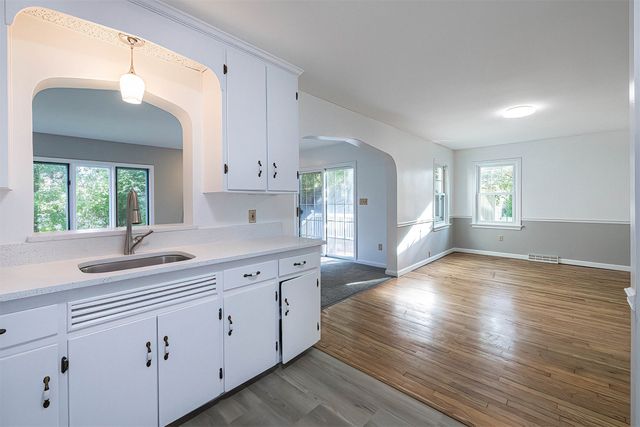 3708 IROQUOIS Avenue, Lawrence Park, PA 16511