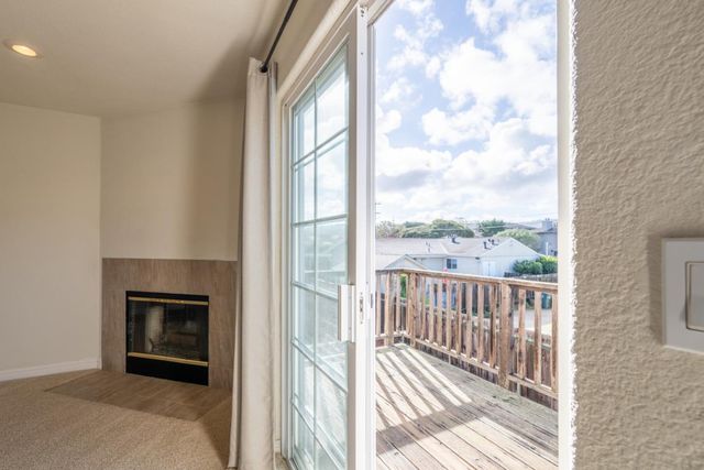 140 John Street, Monterey, CA 93940