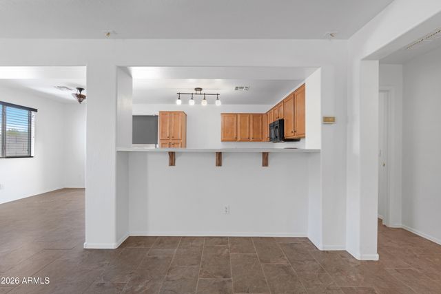 5242 S DOVE Hollow, Buckeye, AZ 85326