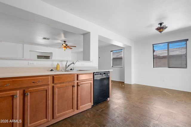 5242 S DOVE Hollow, Buckeye, AZ 85326