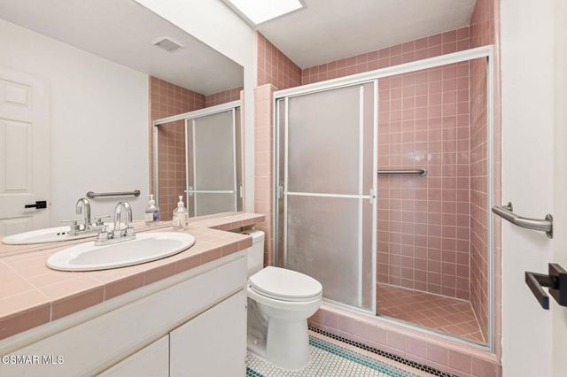 5536 Easterly Road, Agoura Hills, CA 91301
