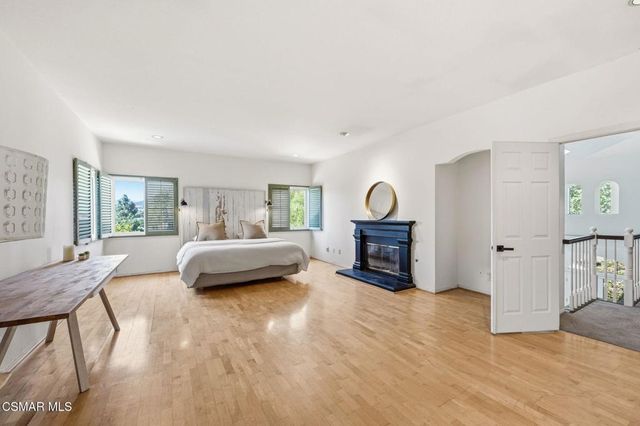 5536 Easterly Road, Agoura Hills, CA 91301