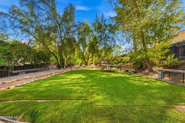 5536 Easterly Road, Agoura Hills, CA 91301
