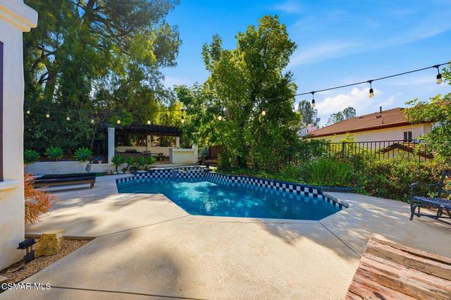 5536 Easterly Road, Agoura Hills, CA 91301
