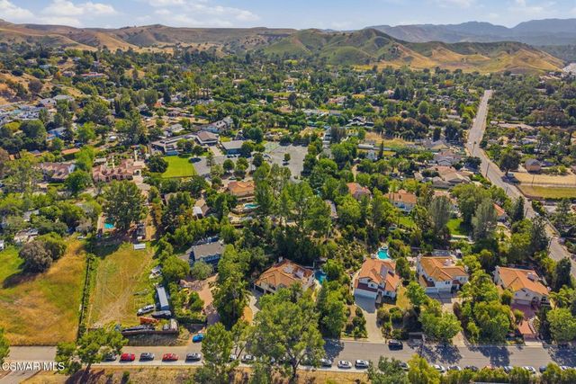 5536 Easterly Road, Agoura Hills, CA 91301