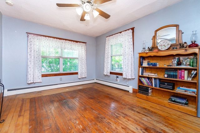 12 Brook St, Taunton, MA 02780