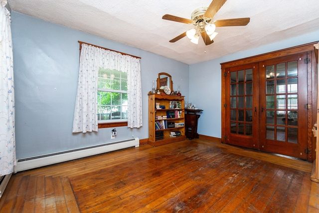 12 Brook St, Taunton, MA 02780