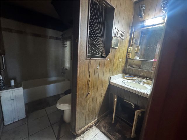7208 E Oklahoma Street, Tulsa, OK 74115