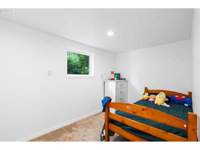 203 Williams Finney Rd, Kelso, WA 98626