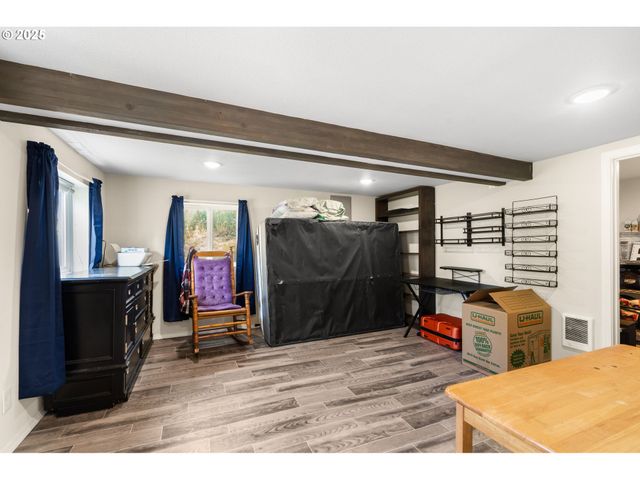 203 Williams Finney Rd, Kelso, WA 98626