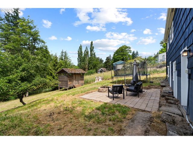 203 Williams Finney Rd, Kelso, WA 98626