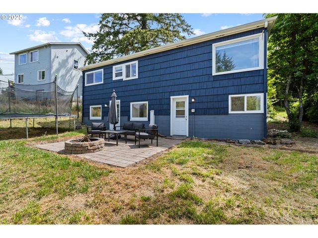 203 Williams Finney Rd, Kelso, WA 98626