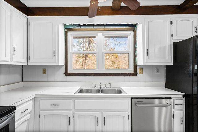 103 Millers Hill Rd, Dover, TN 37058