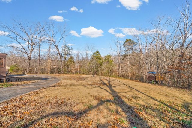 103 Millers Hill Rd, Dover, TN 37058